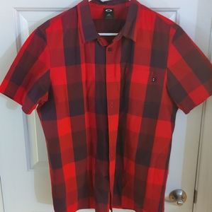 Oakley short sleeve button down